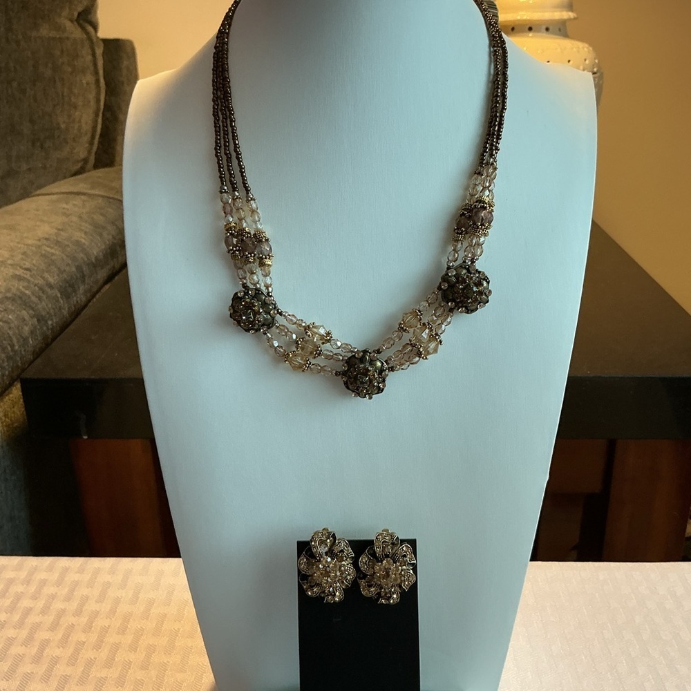 Amber and Champagne Glass Gold Tone Bib Necklace and Clip on Earrings Set